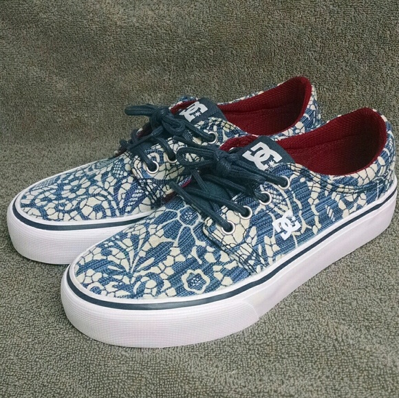 dc new shoes